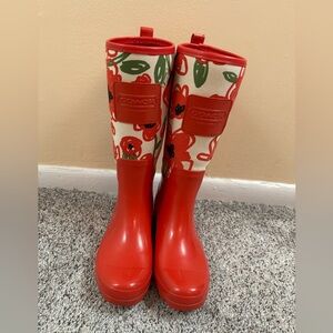 COACH Poppy Red Floral PEARL Tall Rain Boots Size 8B EUC